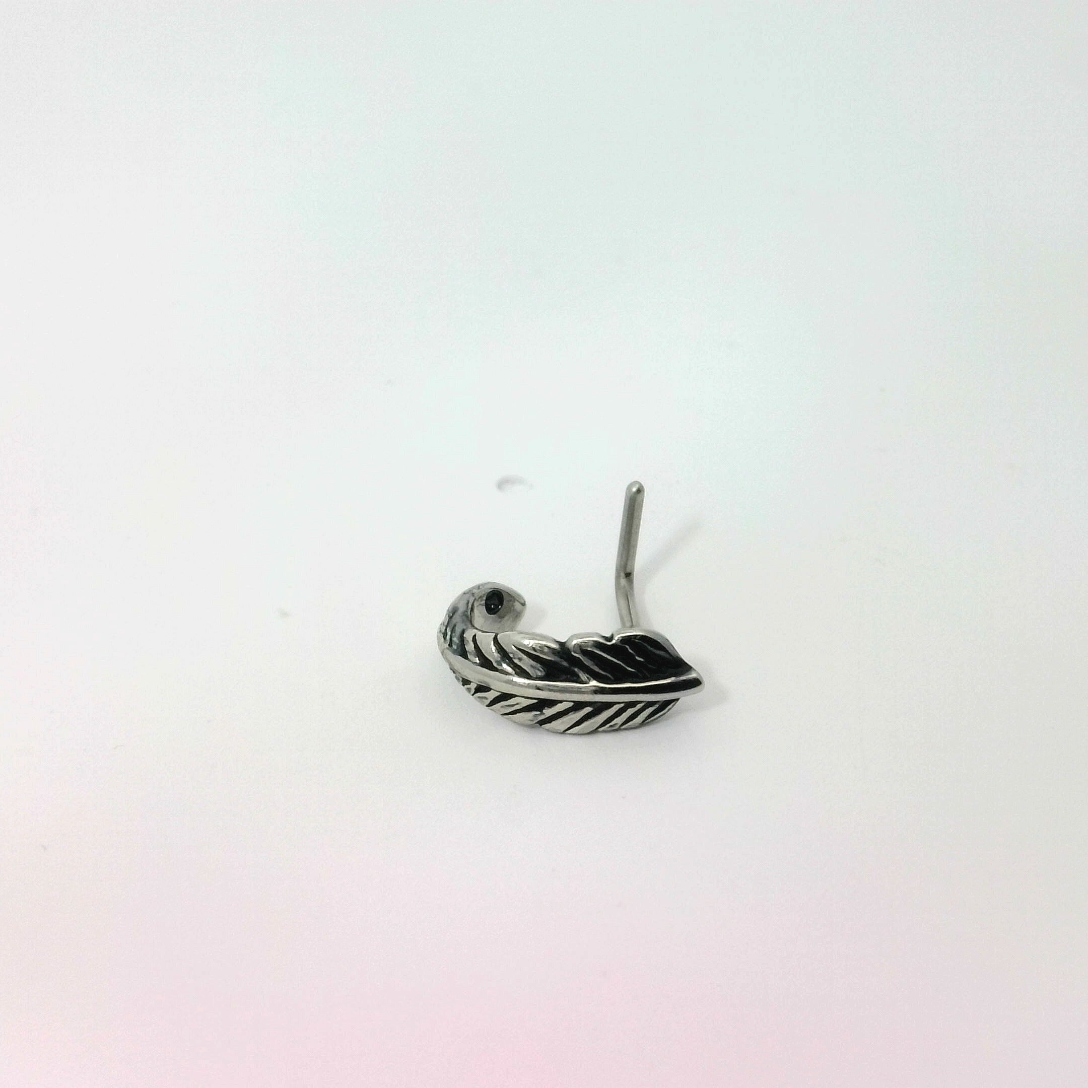 Silver L-Shaped Leaf Nose Jewellery