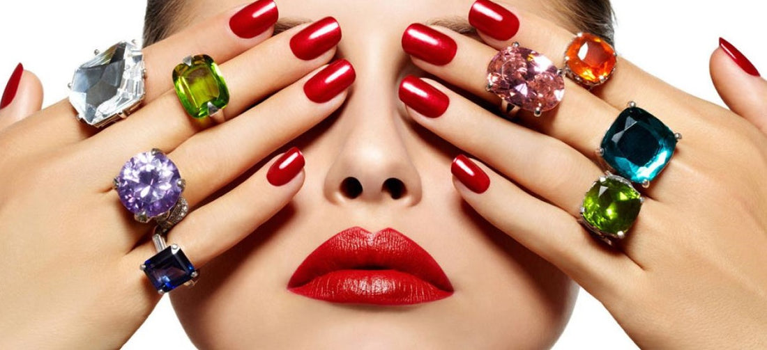 SALE! SALE! SALE!  23 Claw Culture Polishes REDUCED TO £3.95