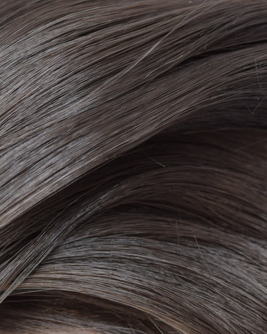 Iris 18" Clip-in Ponytail
