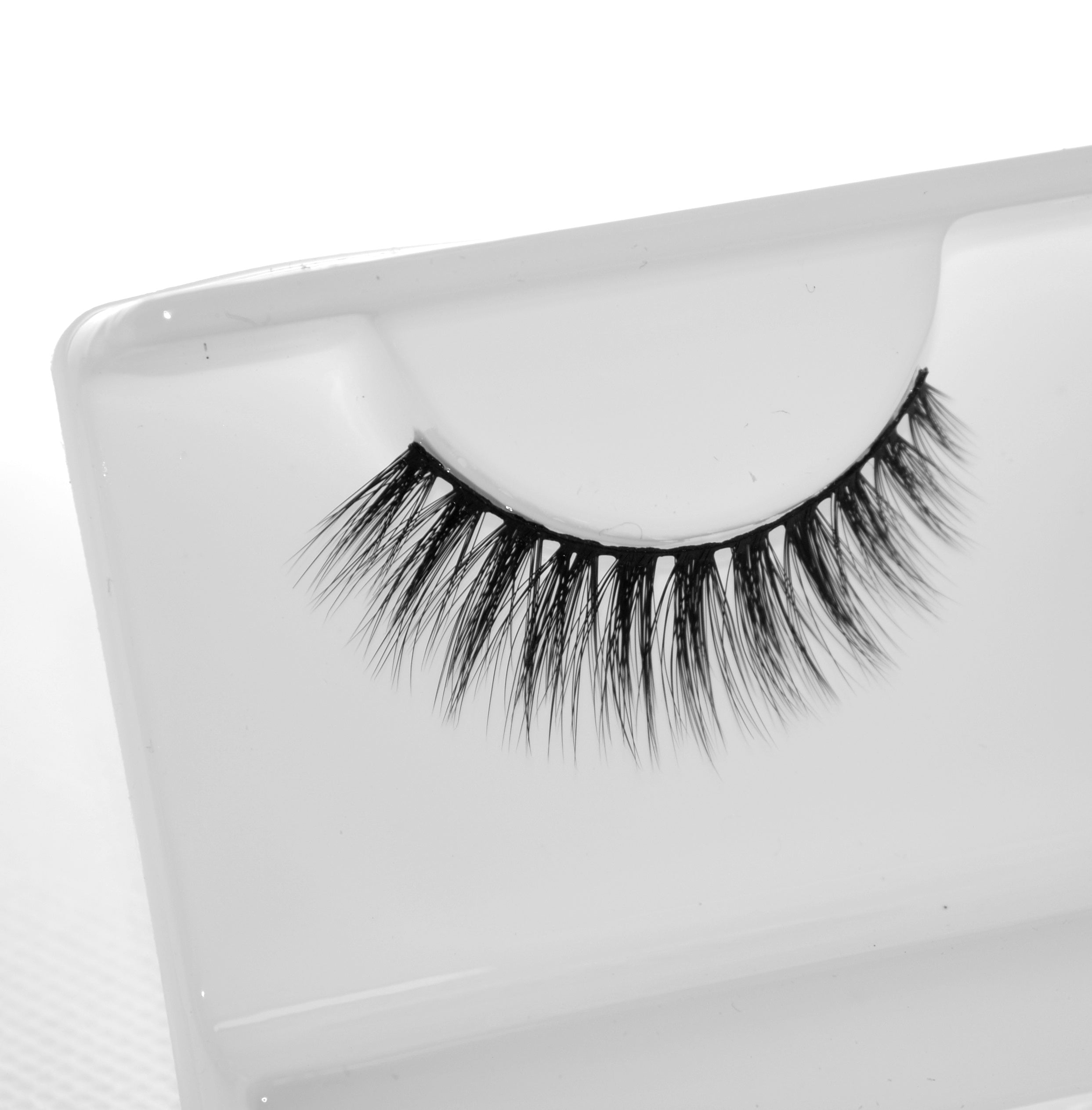 Scarlett Lashes - beauty spot warehouse